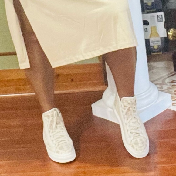 Chloe Sneakers - Picture 4 of 4